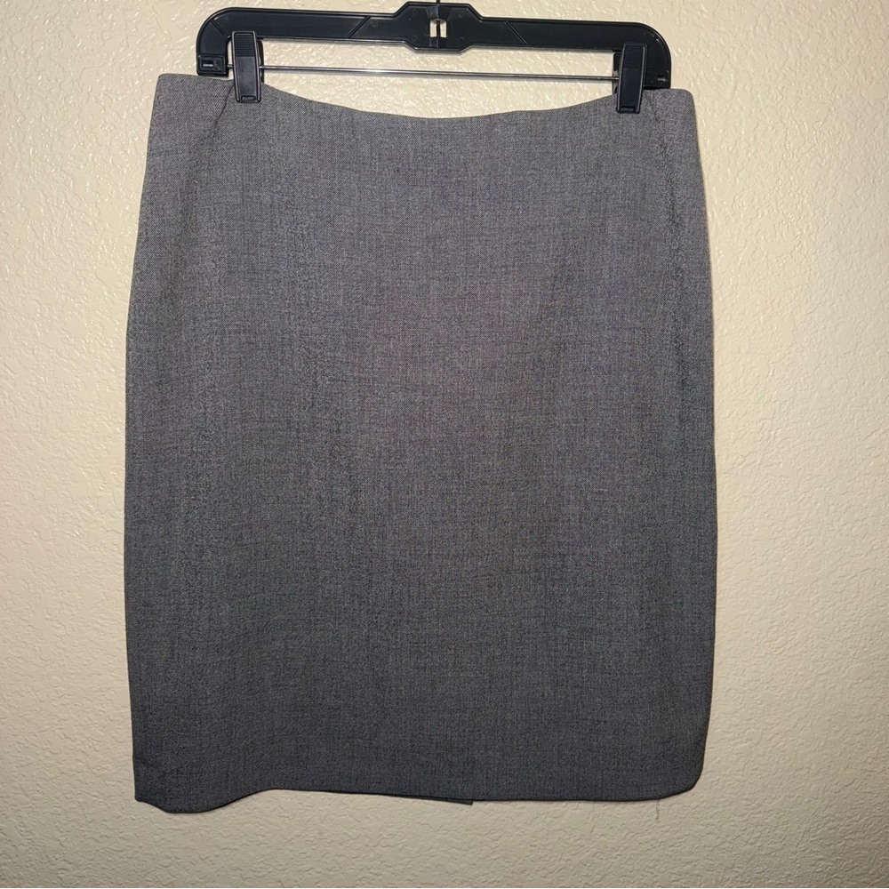 Anne Klein Pencil Skirt Women’s Size 10 Gray Knee Length Office Academia Classic